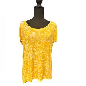 Michael Kors tee shirt size M